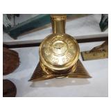 MARKING ON TOP OF LANTERN MARKING ON TOP OF LANTERN