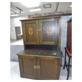 DOLL SIZE STEPBACK CUPBOARD DOLL SIZE STEPBACK CUPBOARD