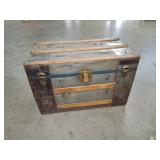 SQUARE OAK SLAT TRUNK