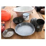 AGATEWARE ENAMELWARE AND TOLEWARE AGATEWARE ENAMELWARE AND TOLEWARE
