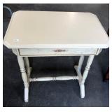 OPEN FRONT TURNED LEG WASHSTAND