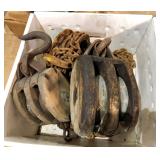 DOUBLE BLOCK PULLEY AND CHAINS DOUBLE BLOCK PULLEY AND CHAINS