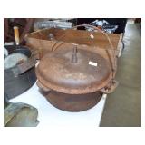 CAST IRON DUTCH OVEN CAST IRON DUTCH OVEN