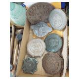 ASSORTED METAL PLAQUES