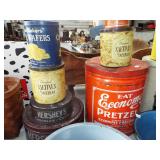 RETRO TINS RETRO TINS