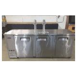 27" X 89" 3-Door 4-Faucet Beer Dispenser Kegerator 27" X 89" 3-Door 4-Faucet Beer Dispenser Kegerator
