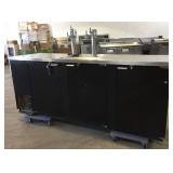 Silver King Model SKDD4 Refrigerated Kegerator Silver King Model SKDD4 Refrigerated Kegerator