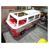 RETRO TOY BUS