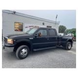 2005 Ford F-350 4X4 Lariat Super Duty Truck