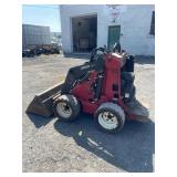 2005 Toro Dingo 220 Walk Behind Skid Loader