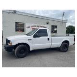 2004 Ford F-250 XL Super Duty Pick Up Truck