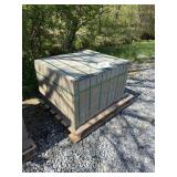 (1) Skid New Hanover Pavers- Grey