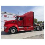 2013 Kenworth T660 Truck Tractor w/ Sleeper