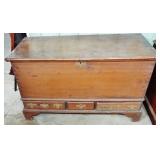 EARLY PIN BLANKET CHEST