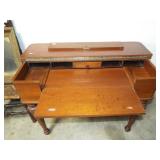 INTERIOR OF DISK WITH SLIDE OUT