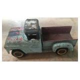 MID CENTURY METAL TRUCK