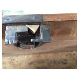 LATCH ON BLANKET CHEST