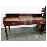 EARLY TURNED LEG DESK