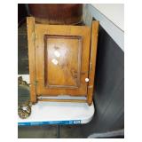 WALL MEDICINE CABINET WITH TOWEL BAR