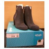 Softwalk Boots size 6.5