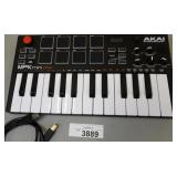 Akai Professional Mpk Mini Play Keyboard