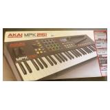 Akai Mpk 261 Keyboard Drum Pad Controller