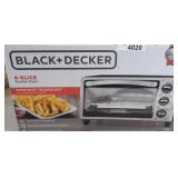Black + Decker 4-slice Toaster Oven