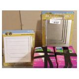 2x Wireless Doorbells & Lightbulbs