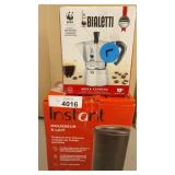Bialetti Moka Express & Instant Milk Frother
