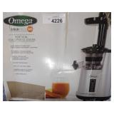 Omega Cold Press Vertical Juicer