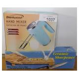 Brentwood Hand Mixer & Ceramic Sharpener