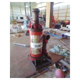 Small Bottle Jack (No Handle)