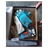 4 Pairs Of Womens Med & Leather Garden Gloves (L)