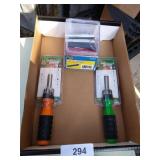 (2)  6 in 1 Screwdriver and Mini LED Flashlights