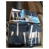 (72) Foam Paint Brushes
