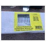 Powerbuilt 8 piece Combination Wrench Set