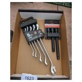 Powerbuilt 5pc SAE Wrenches & Extension Bar Set