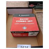 Entry Set, Door Lever & Deadbolt