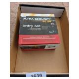 Entry Set, Door Lever & Deadbolt