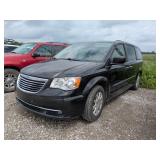 2016 Chrysler Town and Country Touring
