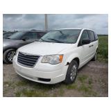 2008 Chrysler Town and Country LX