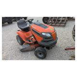 Husqvarna YTH 18542 Mower