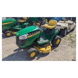 John Deere E100 Riding Mower