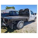 2001 Ford F-350 Super Duty XL w/ Flatbed