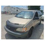 2003 Toyota Sienna CE