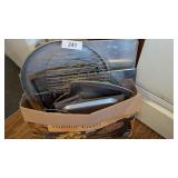 Cookie Sheets, Cooling Racks & Pizza Pan