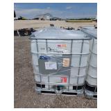 275 gal. Tote w/ Steel Pallet