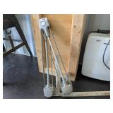 Drafting Arm