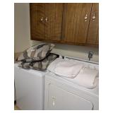 King Size Bedspread & Shams + (2) Throw Pillows