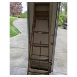 6 ft Holland Wood Stepladder